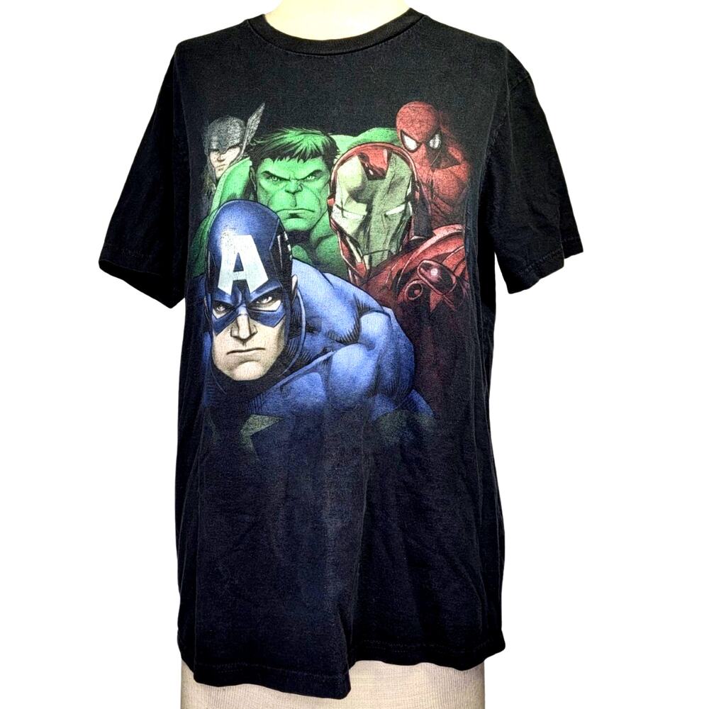 Marvel Super Heros Disney Store Tee Shirt Size Small